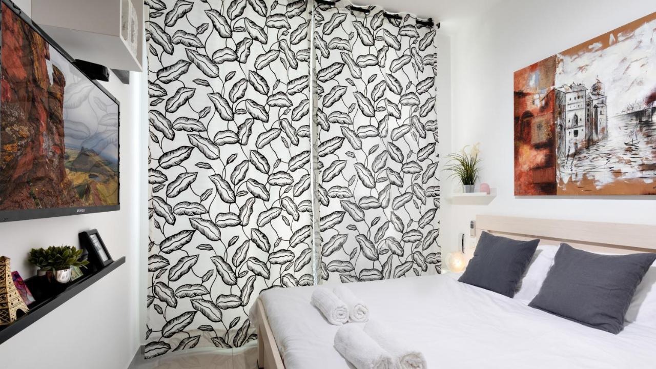 Stylish 1Br Flat For 4 Ppl In Allenby By Holyguest Tel Aviv Exteriör bild
