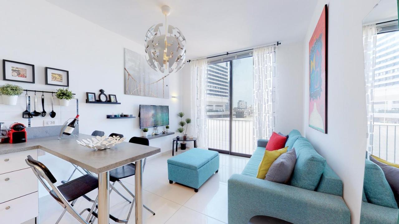 Stylish 1Br Flat For 4 Ppl In Allenby By Holyguest Tel Aviv Exteriör bild